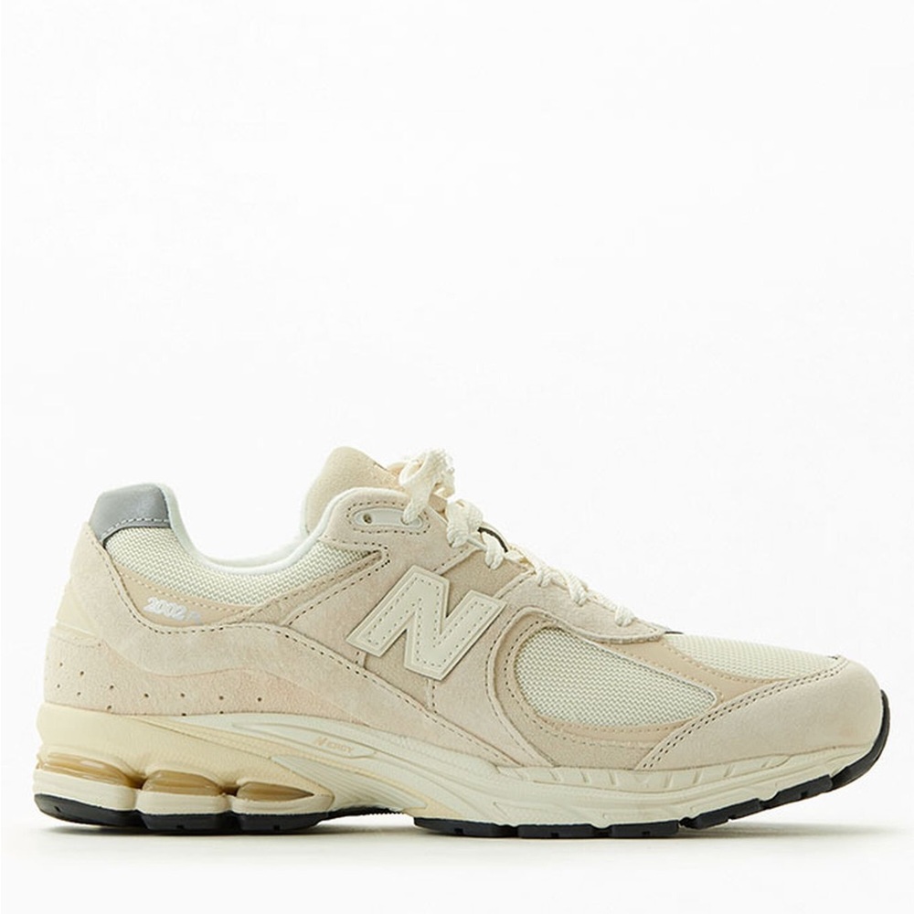 New Balance Beige and Gray Sneakers